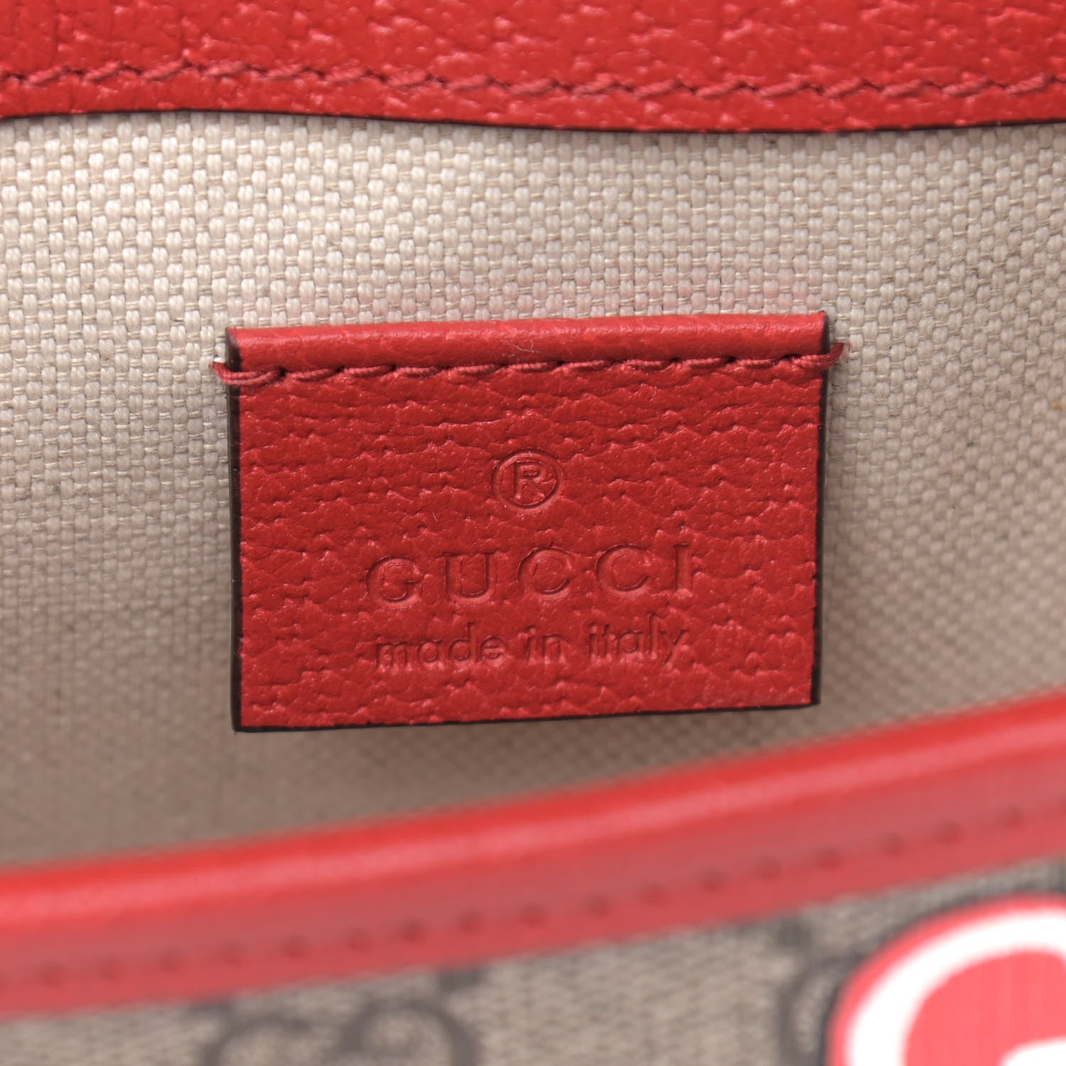 Gucci Supreme Canvas GG Apple Print Belt Bag 625233