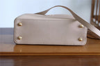 Louis Vuitton Capucines MM Bag
