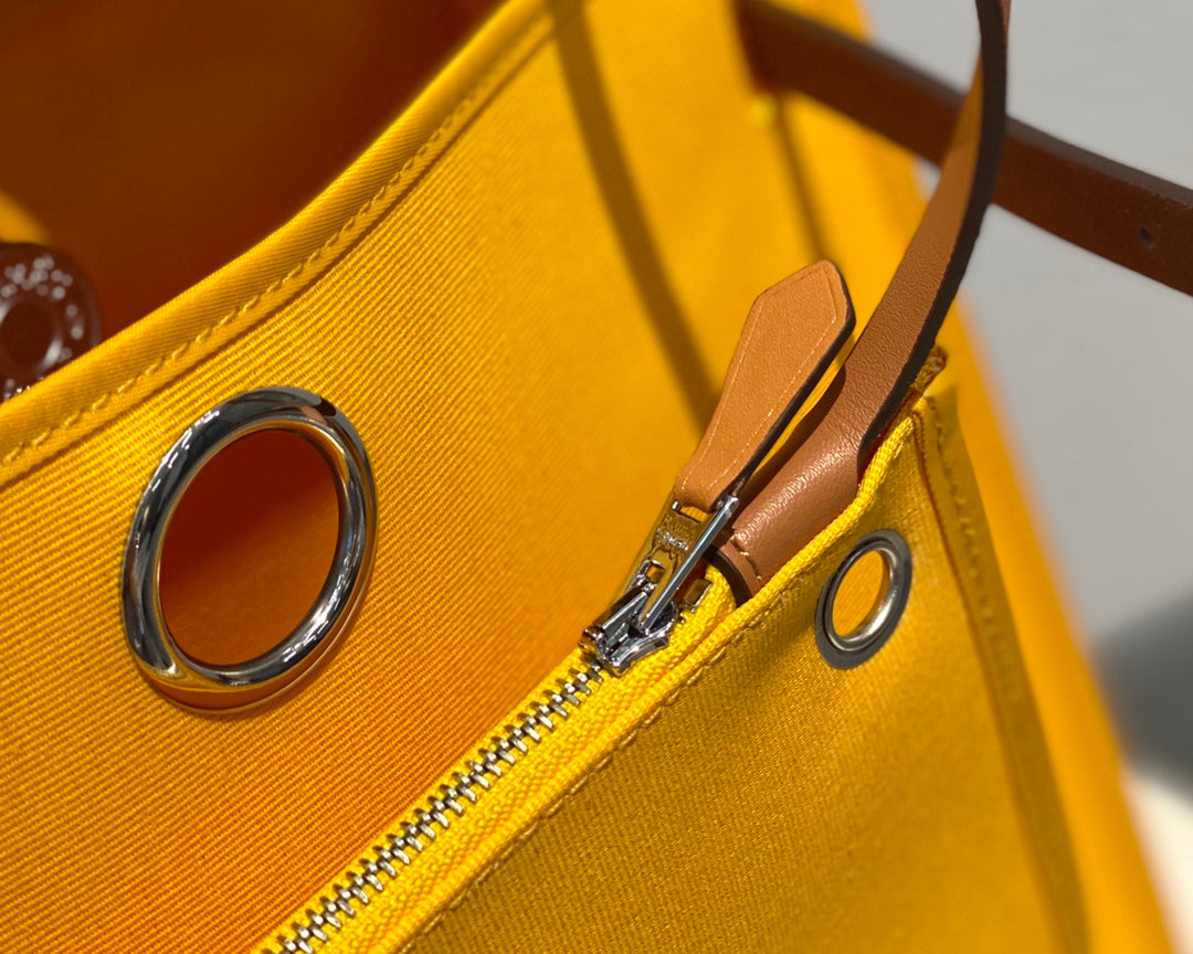 Hermes Herbag 31