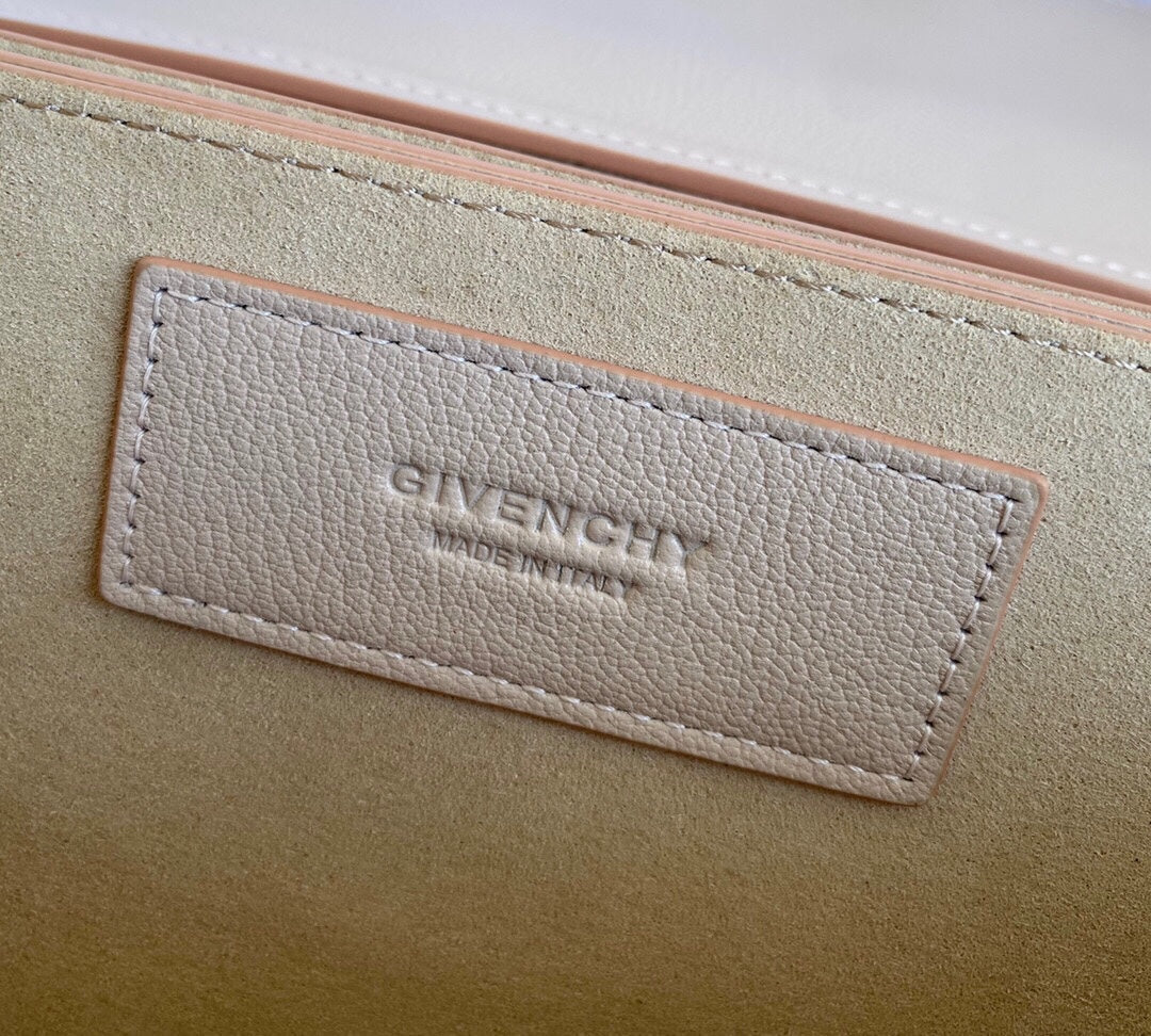 Givenchy GV3 Medium Bag In Diamond Quilted Leather