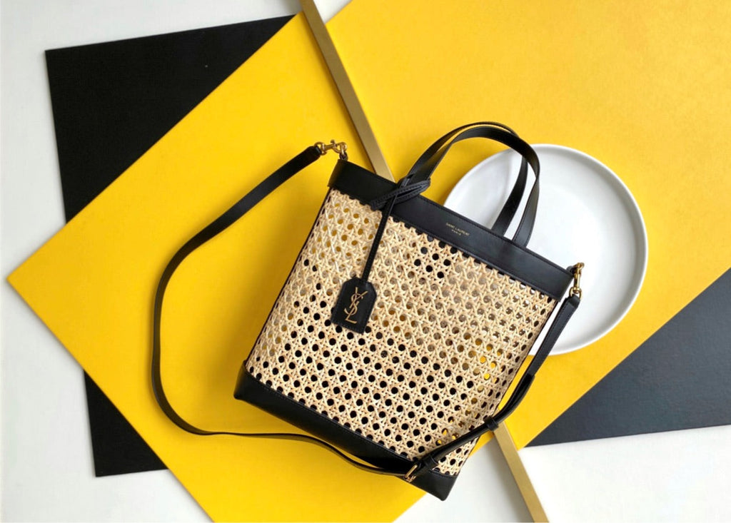 Spring saint Laurent woman shoulder handbag