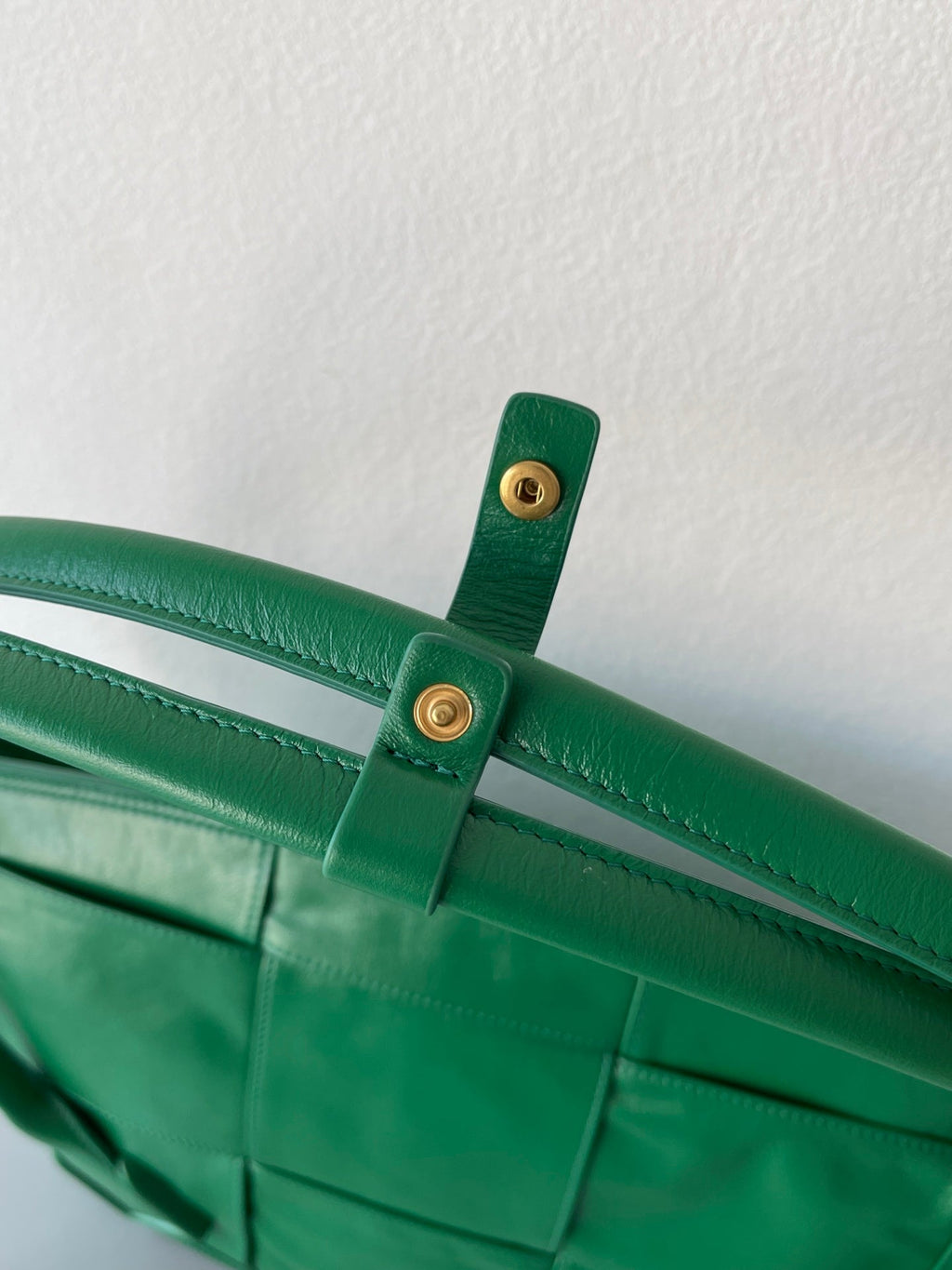Bottega Veneta Arco Medium Bag