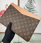 Louis Vuitton Daily Pouch