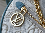 Louis V woman Handbag 2022