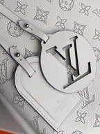 Louis Vuitton Beaubourg Hobo MM Bag