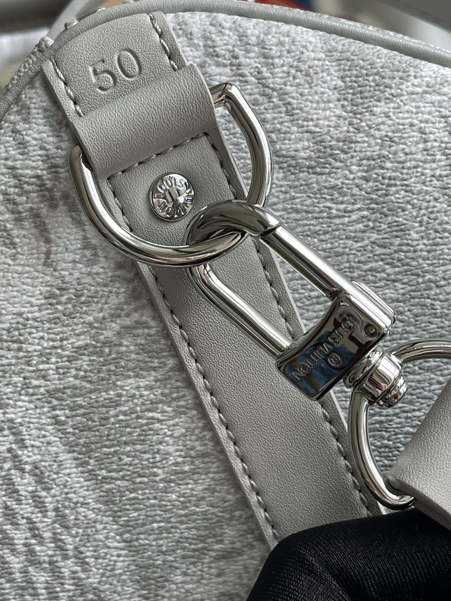 Louis Vuitton Keepall Bandouliere Bag 50