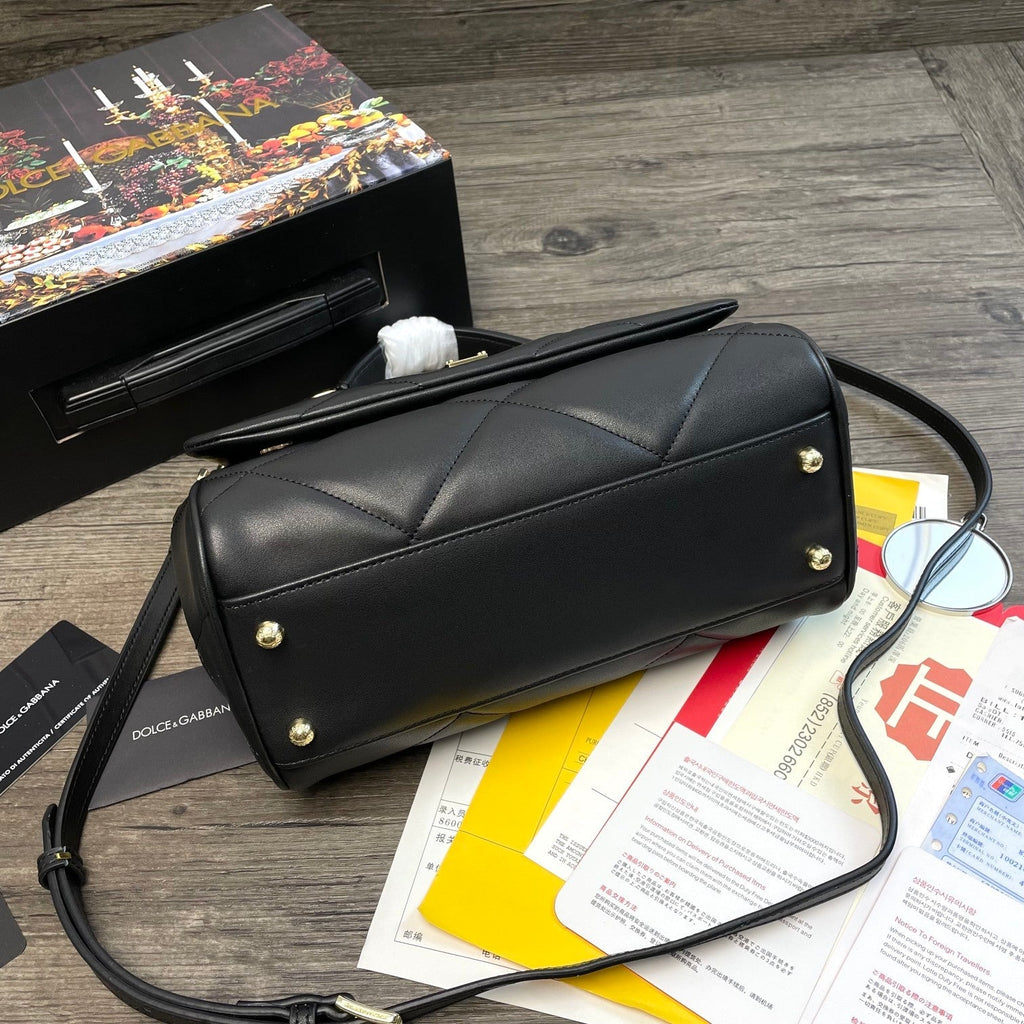 Dolce and Gabbana Medium Sicily Bag In Aria Matelasse  Calfskin