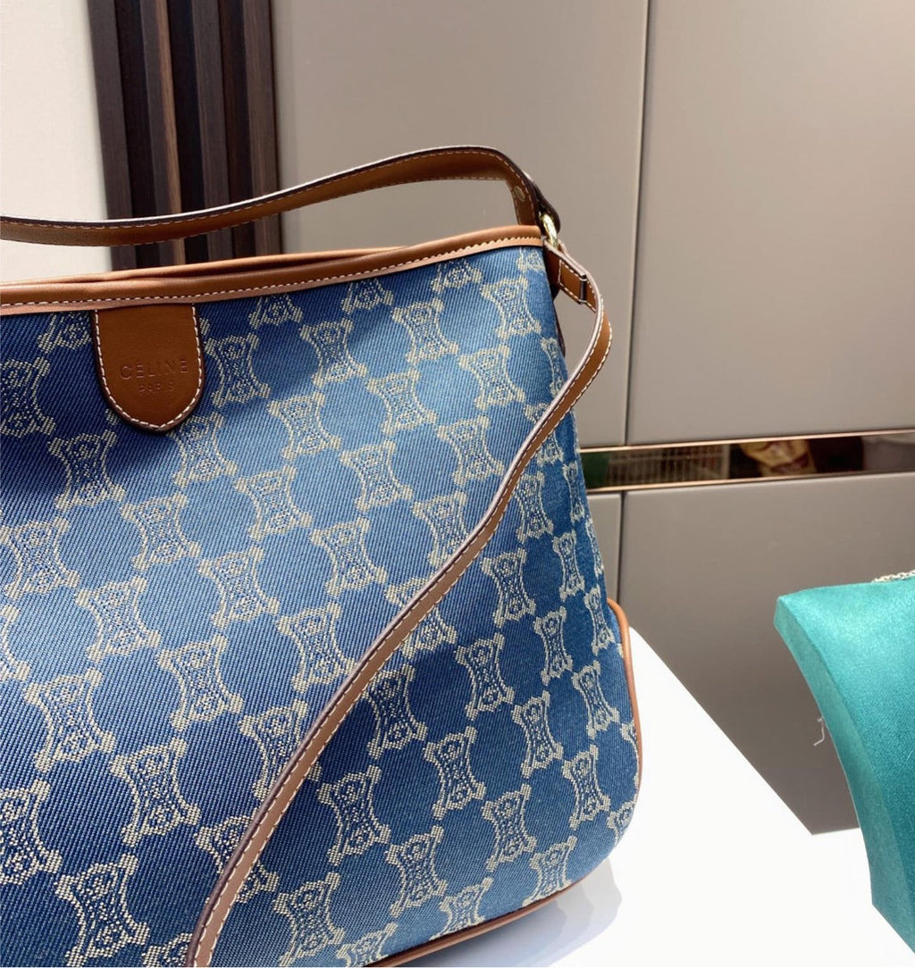 Celine new woman shoulder handbag