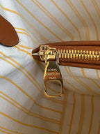 Louis Vuitton NeoNoe MM Bag