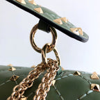Valentino Garavani  Rockstud Spike Medium  Bag