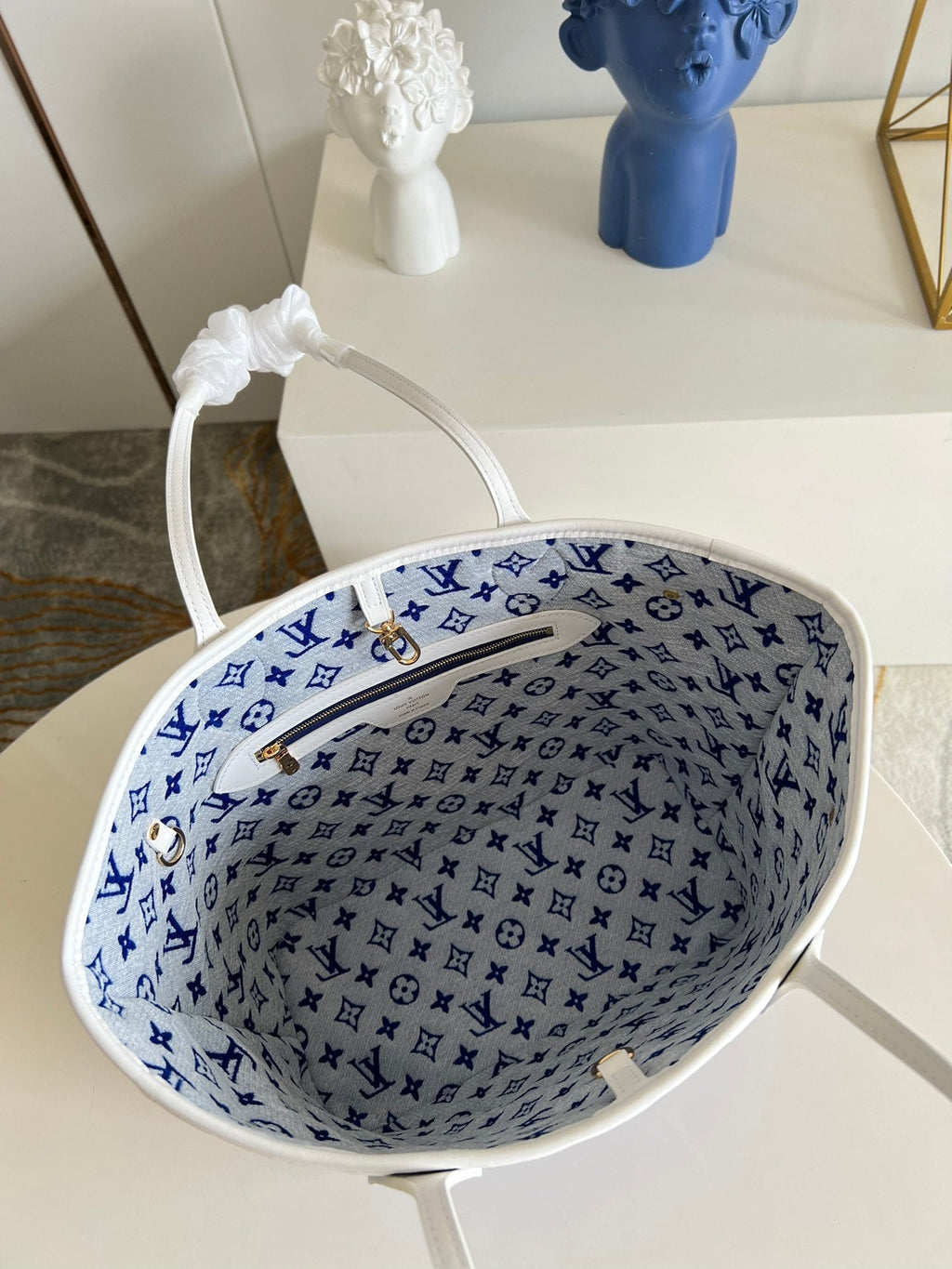 Louis Vuitton Neverfull MM  Tote Bag