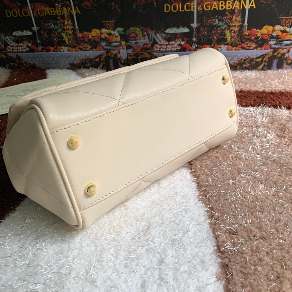 Dolce and Gabbana Medium Sicily Bag In Aria Matelasse  Calfskin