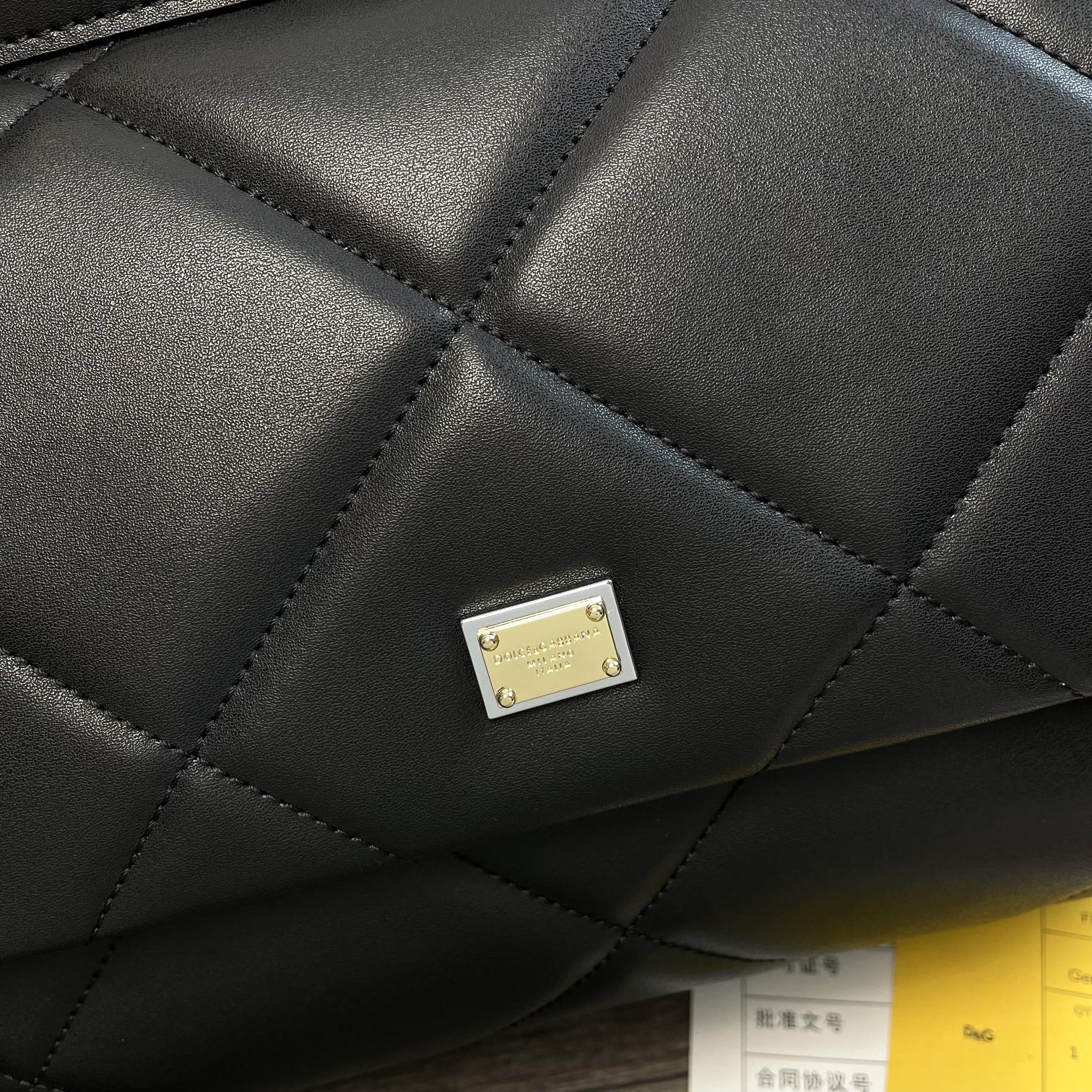 Dolce and Gabbana Medium Sicily Bag In Aria Matelasse  Calfskin