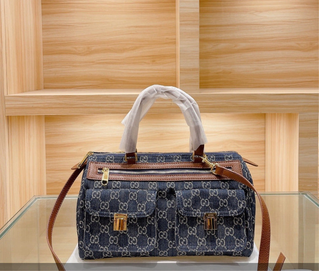 New Gucci shoulder Handbag