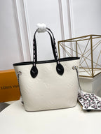 Louis Vuitton Neverfull MM Bag