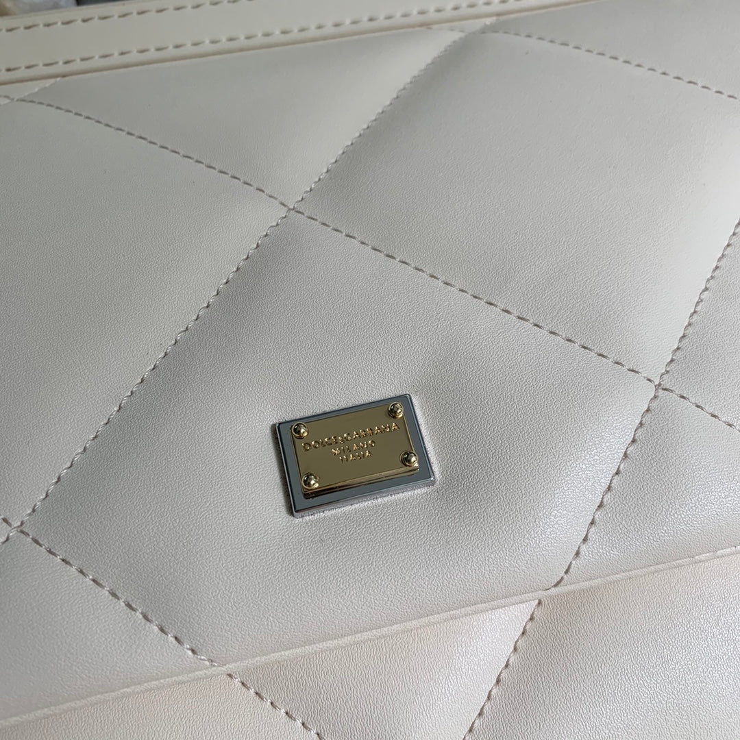 Dolce and Gabbana Medium Sicily Bag In Aria Matelasse  Calfskin