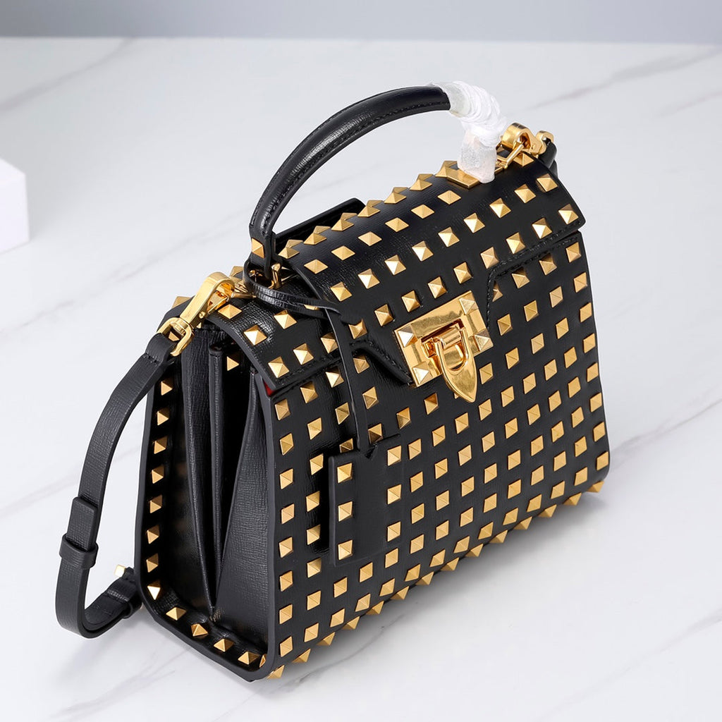 Valentino Garavani Small Rockstud Alcove Grainy Calfskin Bag