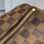 Louis Vuitton Speedy 30 Bag