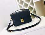 New LV woman shoulder handbag