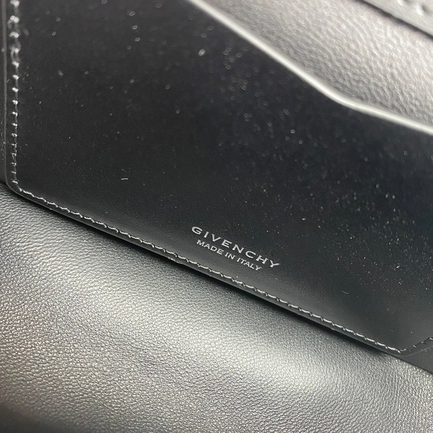 Givenchy Medium 4G Bag In box Leather