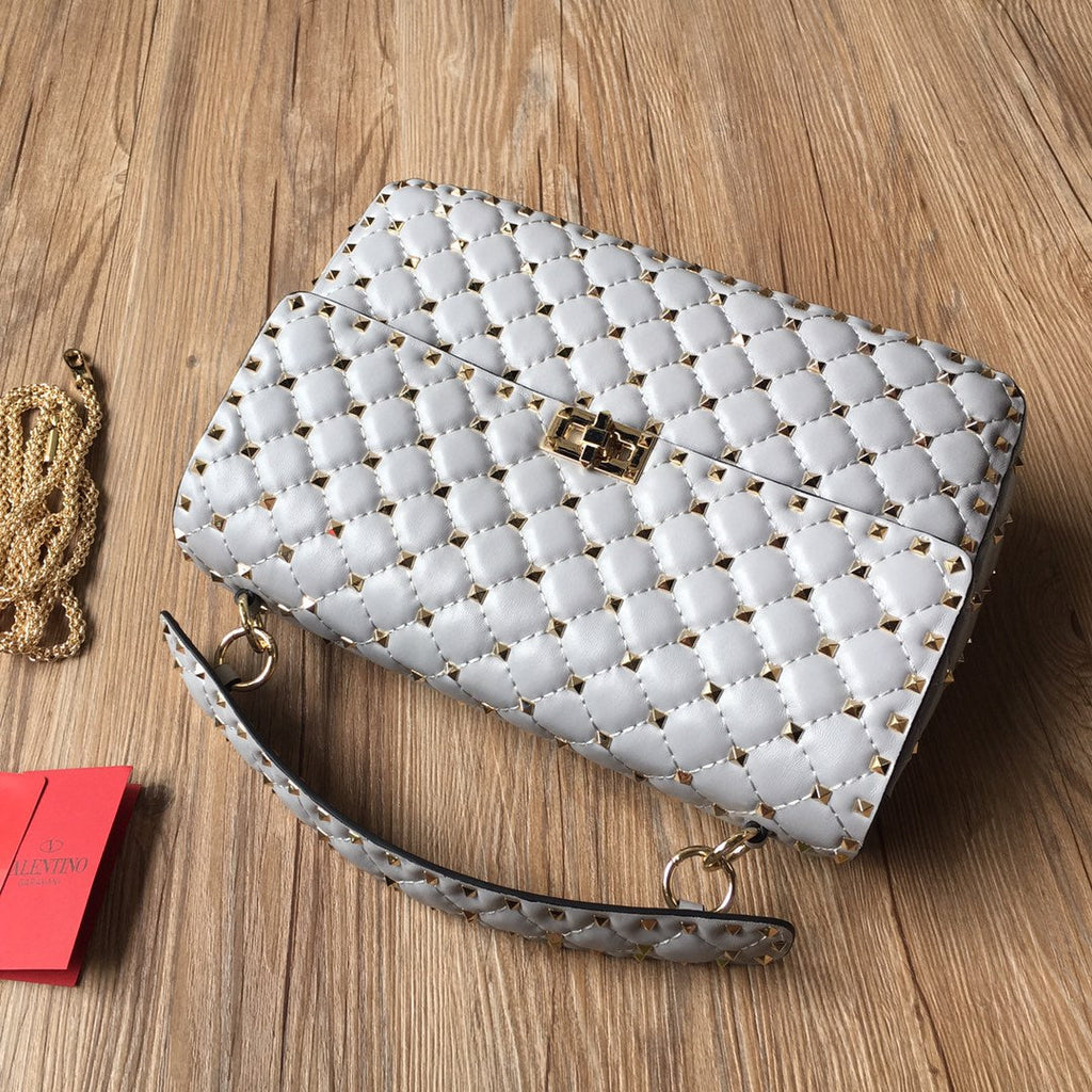 Valentino Garavani  Rockstud Spike Medium  Bag