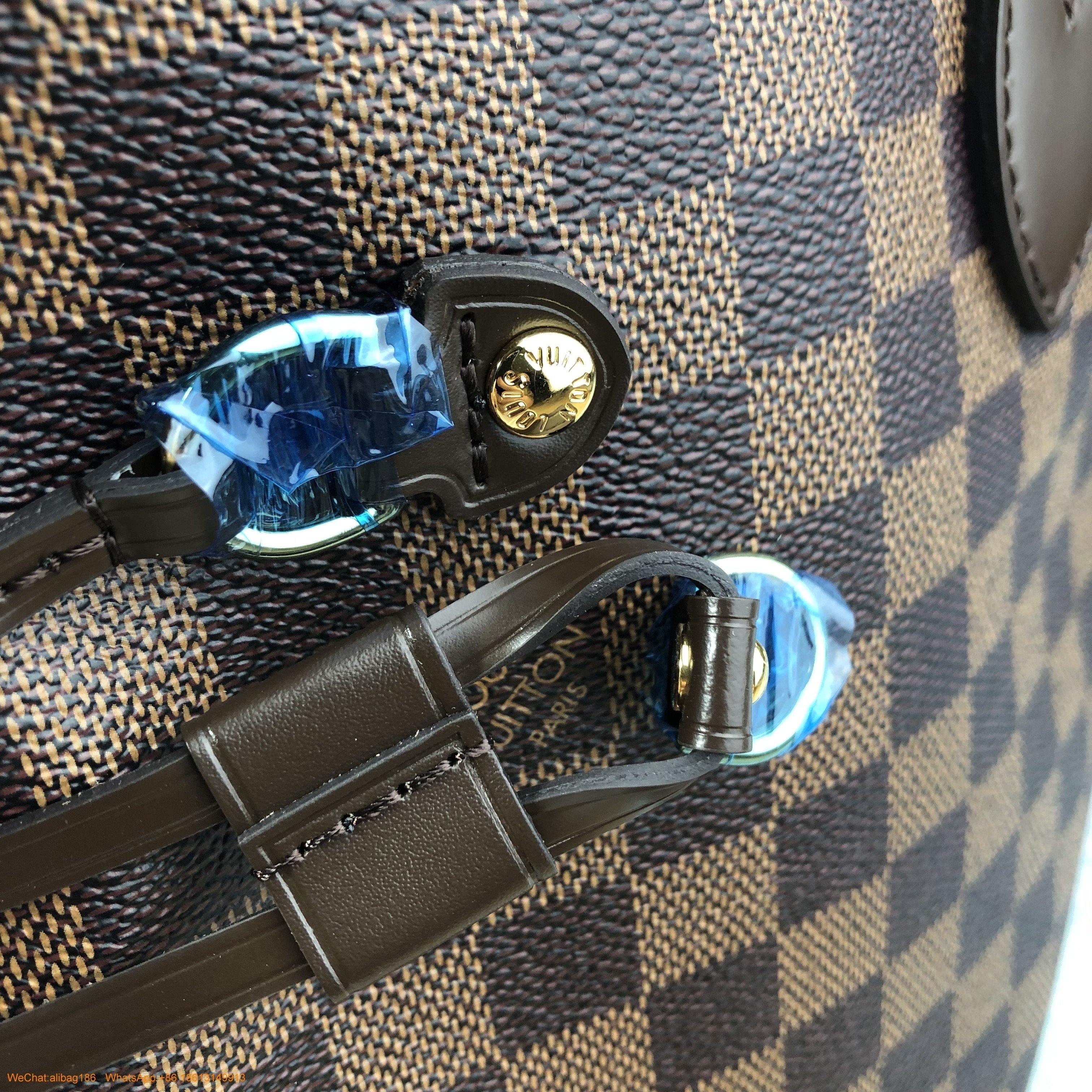 Louis Vuitton Neverfull MM Tote Bag
