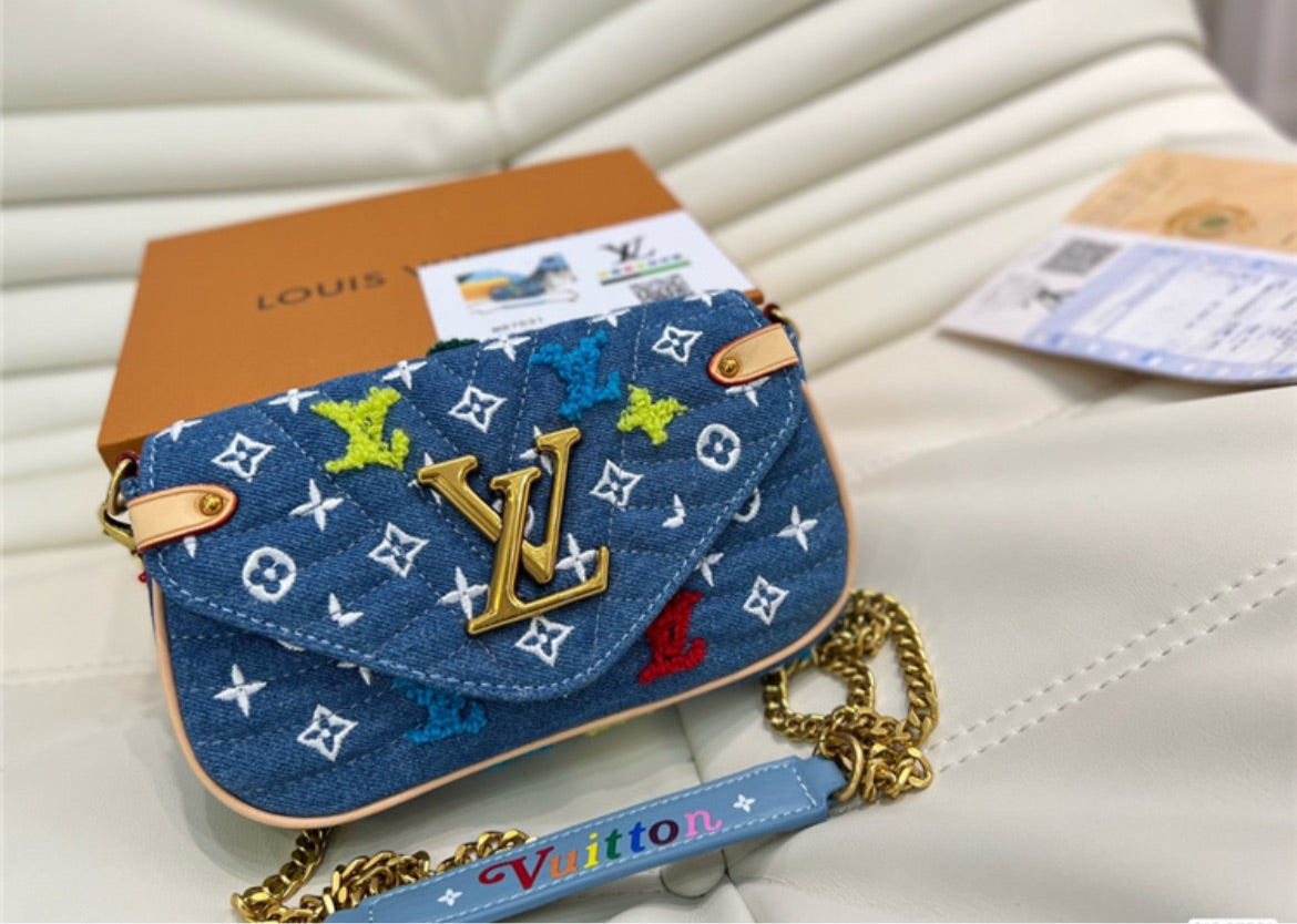 Louis V crossbody