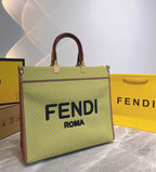 FENDI Ladies new Handbag