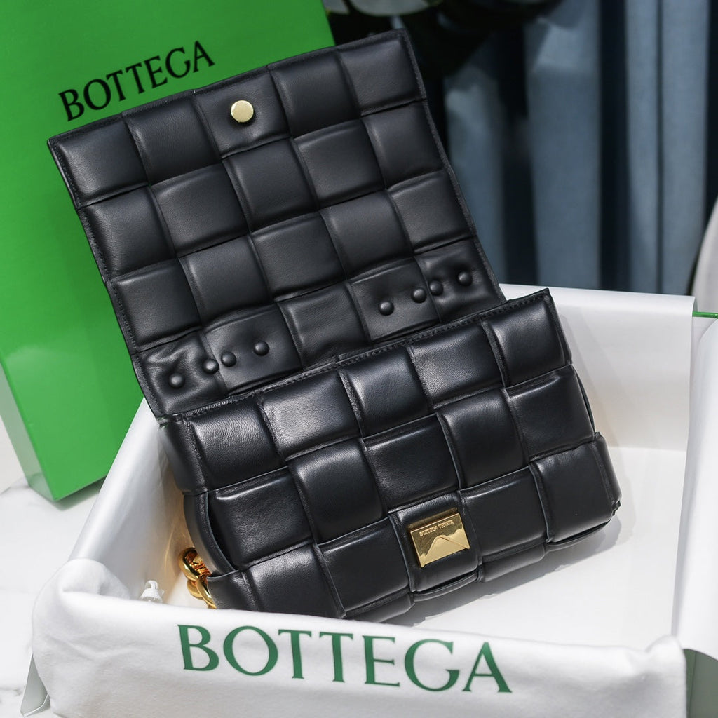 Bottega Veneta Chain Cassette Bag