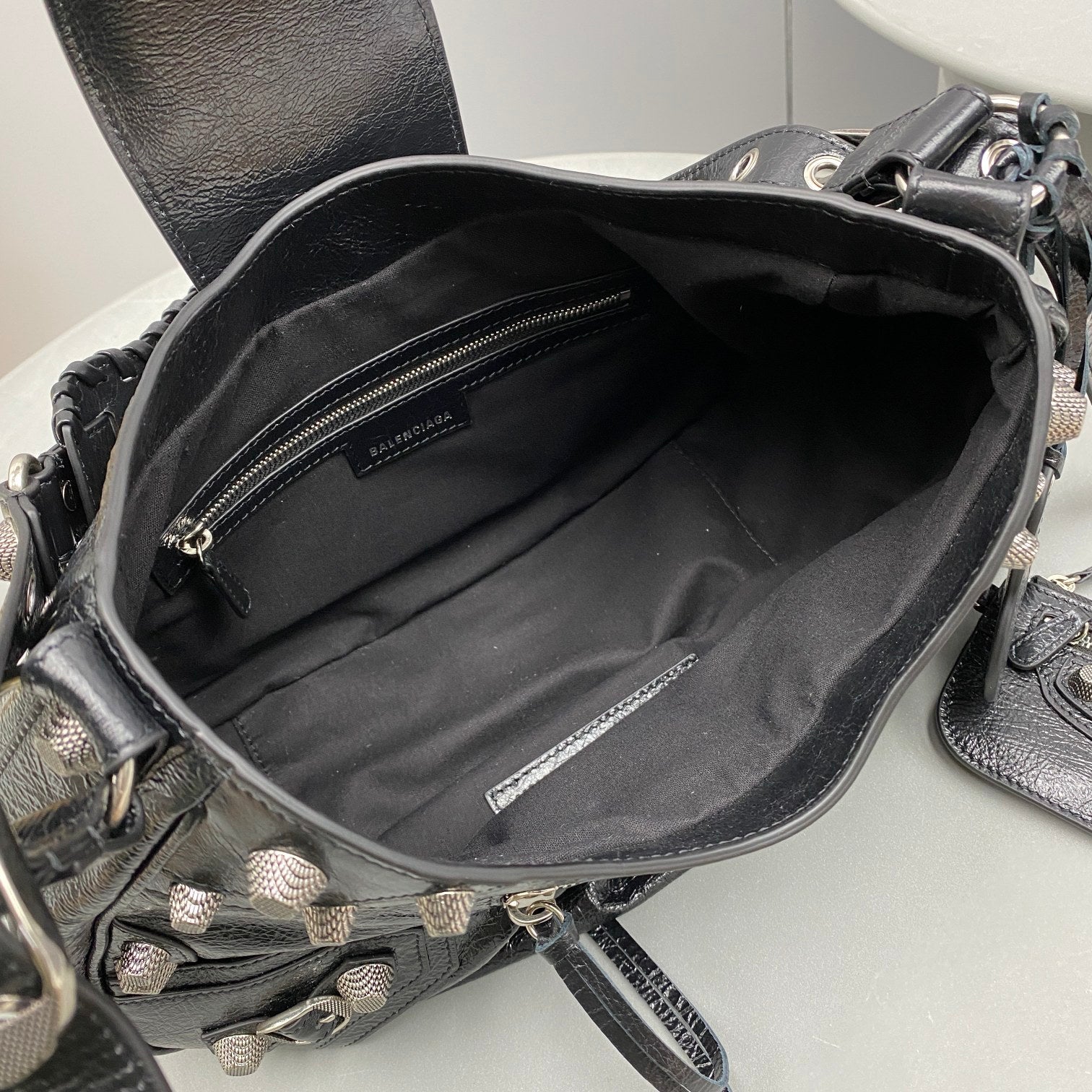 Balenciaga Le Cagole Medium Bag