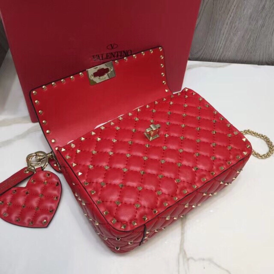 Valentino Garavani  Rockstud Spike Medium  Bag