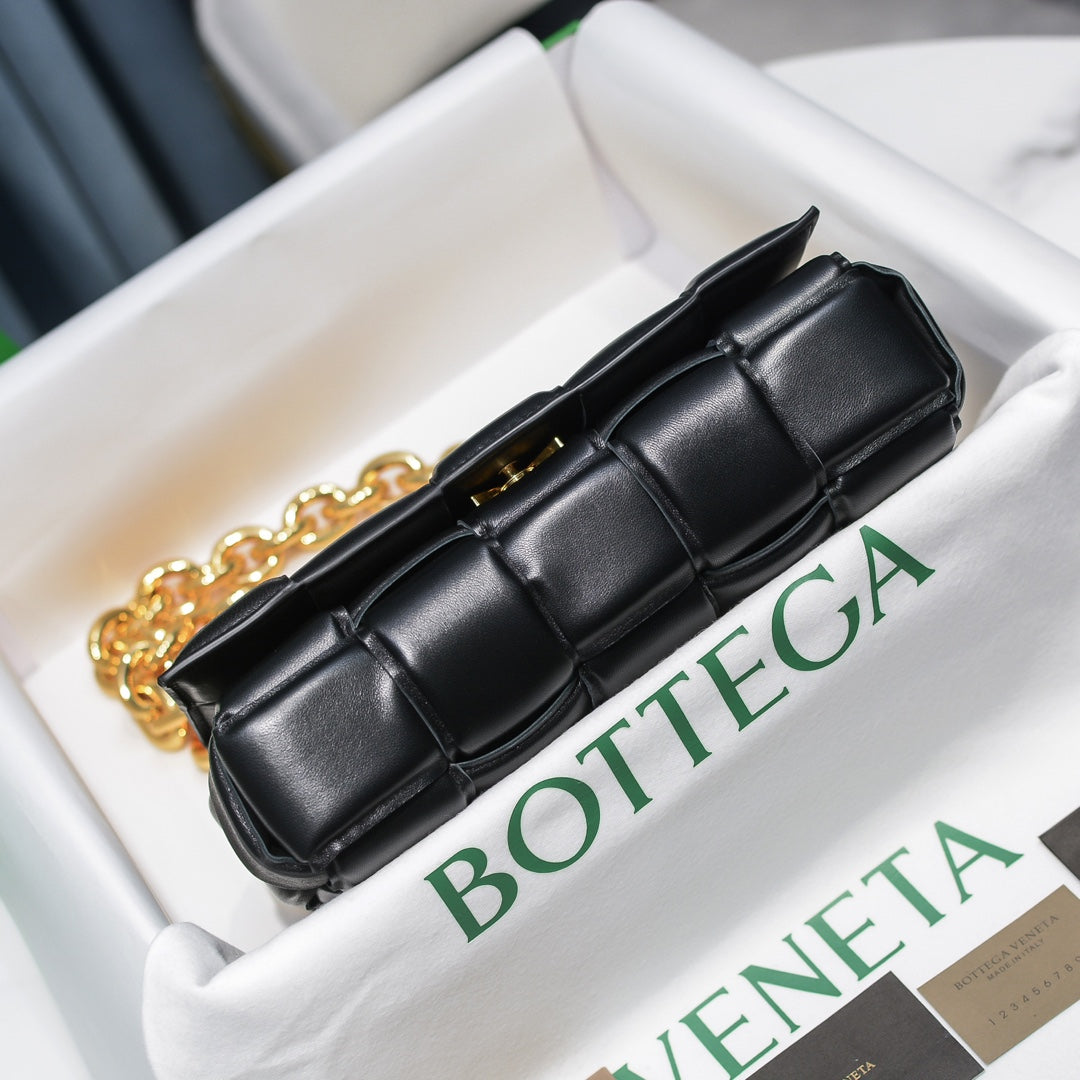 Bottega Veneta Chain Cassette Bag