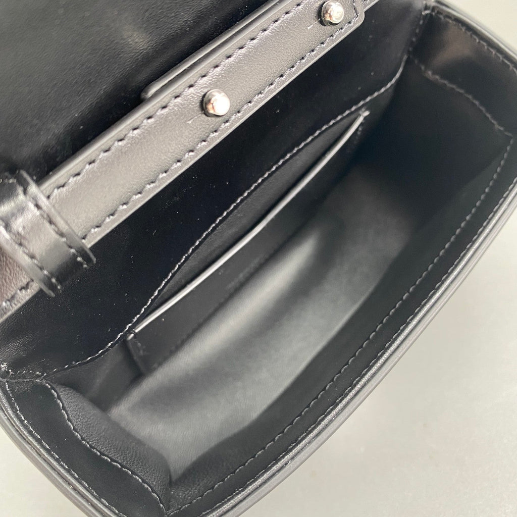 Givenchy Medium 4G Bag In box Leather