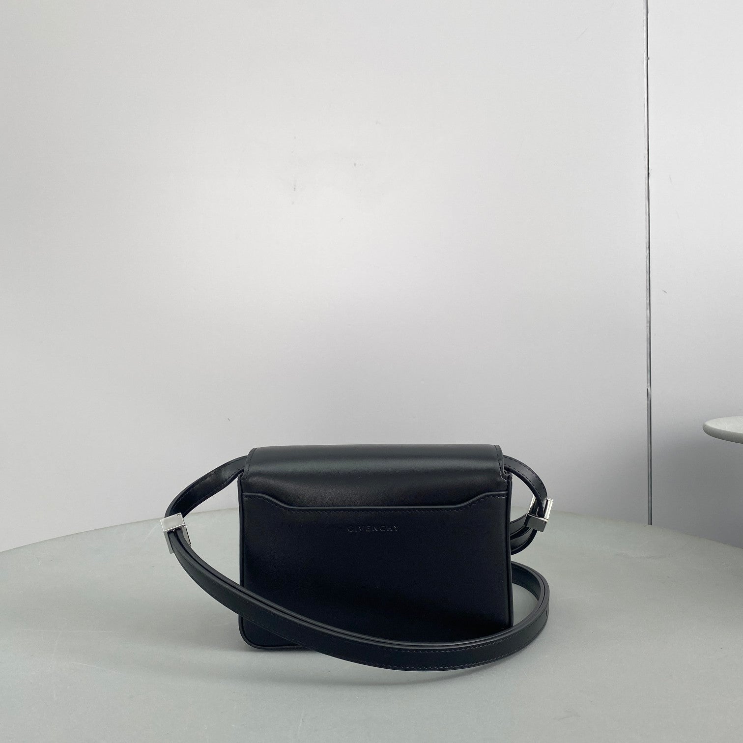 Givenchy Medium 4G Bag In box Leather