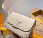 Louis Vuitton woman shoulder handbag