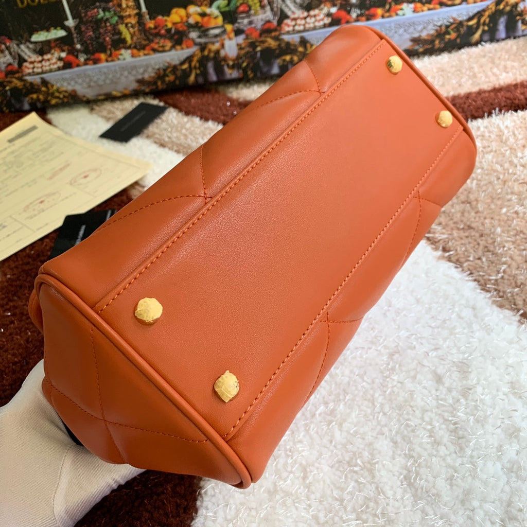 Dolce and Gabbana Medium Sicily Bag In Aria Matelasse  Calfskin