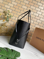Louis Vuitton Neverfull MM Tote Bag