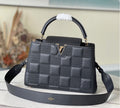 Louis Vuitton woman shoulder handbag