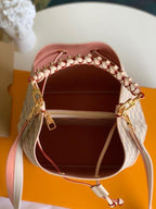 Louis Vuitton NeoNoe MM Bag
