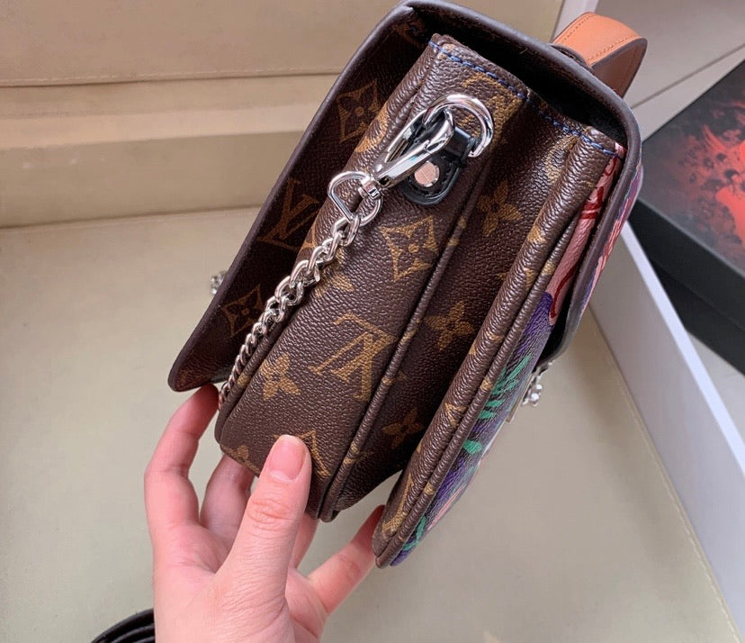 Spring/summer LV crossbody handbag