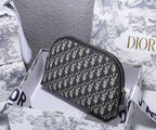 Christian Dior 30 Montaigne Beauty Pouch