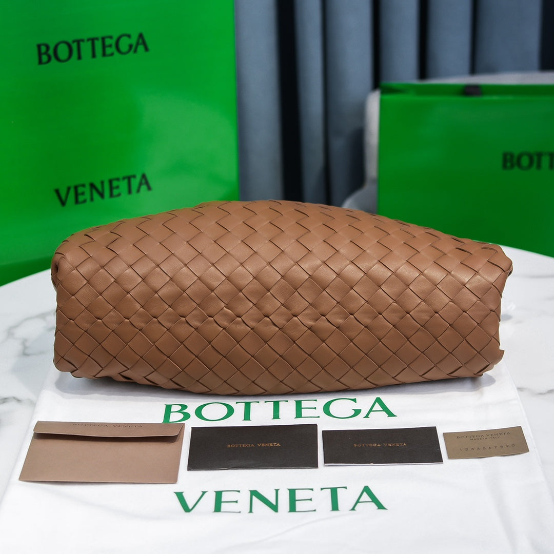 Bottega Veneta Pouch Bag