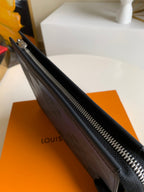 Louis Vuitton Pochette Voyage MM