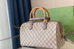 New woman Gucci shoulder handbag