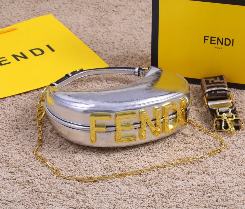 New Woman Fendi shoulder handbag