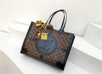 Louis V woman Handbag