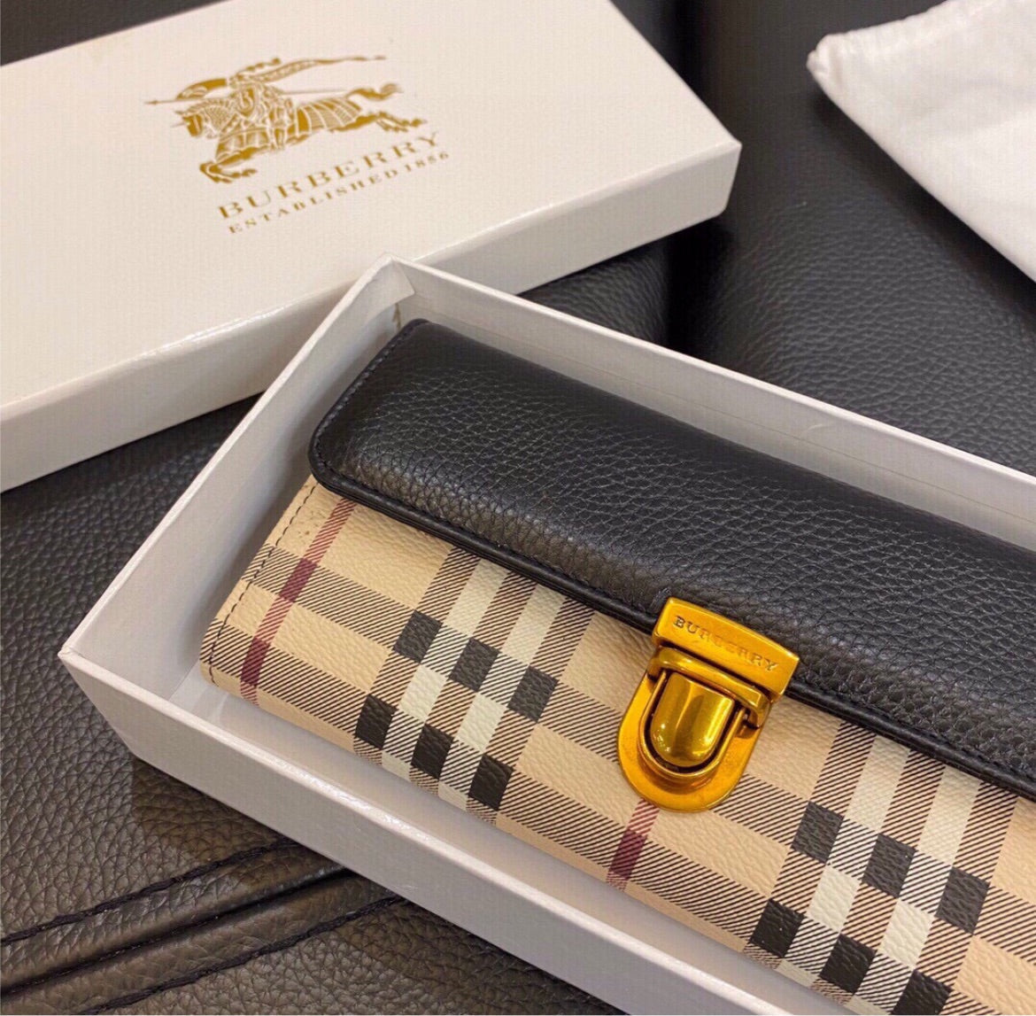 Burberry new wallet
