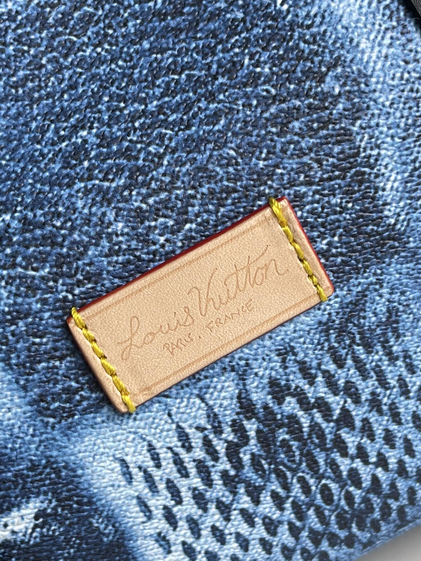 Louis Vuitton Keepall Bandouliere Bag 50