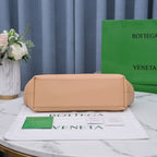 Bottega Veneta Point Medium Bag