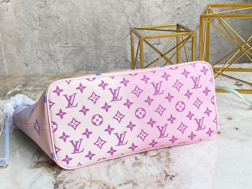 Louis Vuitton Neverfull MM  Tote Bag